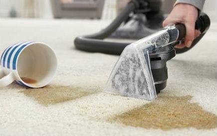 powerful industrial carpet and upholstery cleaning machinery